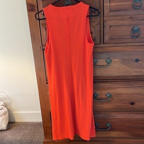 We The Free Orange Long Vest Size Small NWOT - Picture 3 of 5